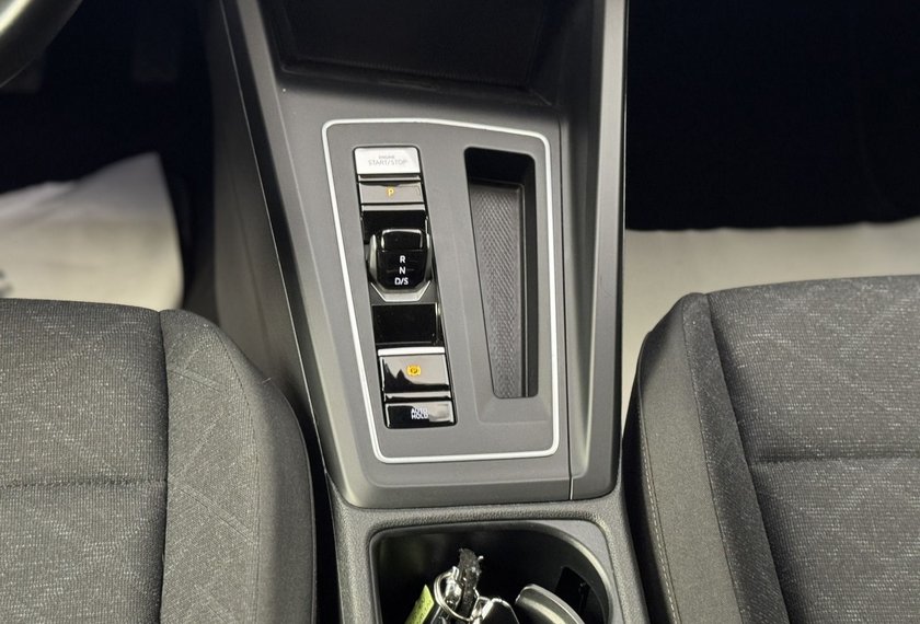 Volkswagen Golf Golf Variant Life 2.0 TDI DSG Dig.Cockpit/AHK/