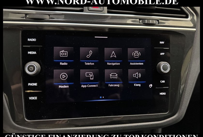 Volkswagen Tiguan Tiguan Life 2.0 TDI DSG Area View/AHK/Navi/LED