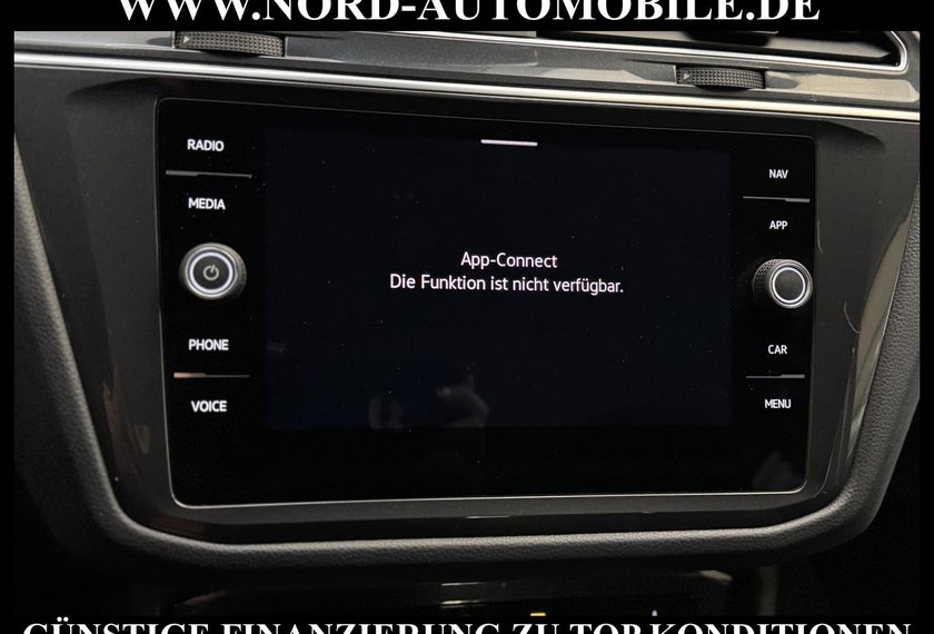 Volkswagen Tiguan Tiguan 2.0 TDI DSG Navi/LED/ACC/SHZ/17