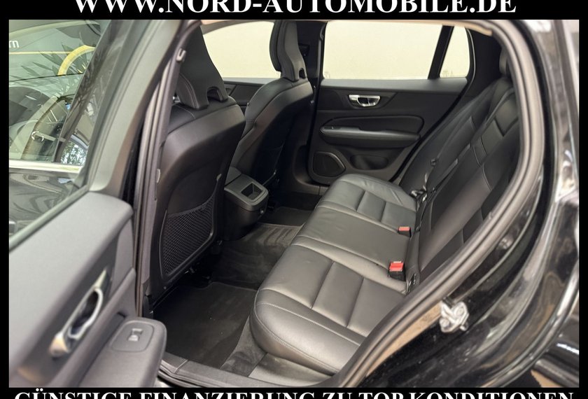 Volvo V60 V60 Kombi D4 INSCRIPTION *LEDER*H&amp;K*KAM*PANO*LED