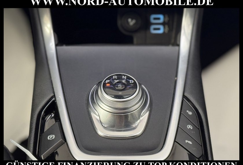 Ford S-Max S-MAX Titanium Diesel *AHK*STHZ*NAV*LED*UPE:51