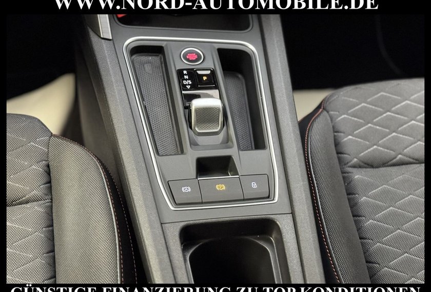 Seat Leon Leon FR e-HYBRID DSG Navi/LED/Kamera/Spurhalte/