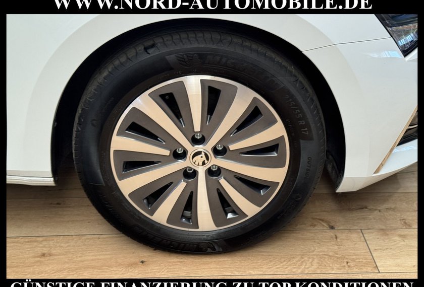 Skoda Superb Superb iV Combi Ambition 1.4 TSI DSG Kamera/Virt