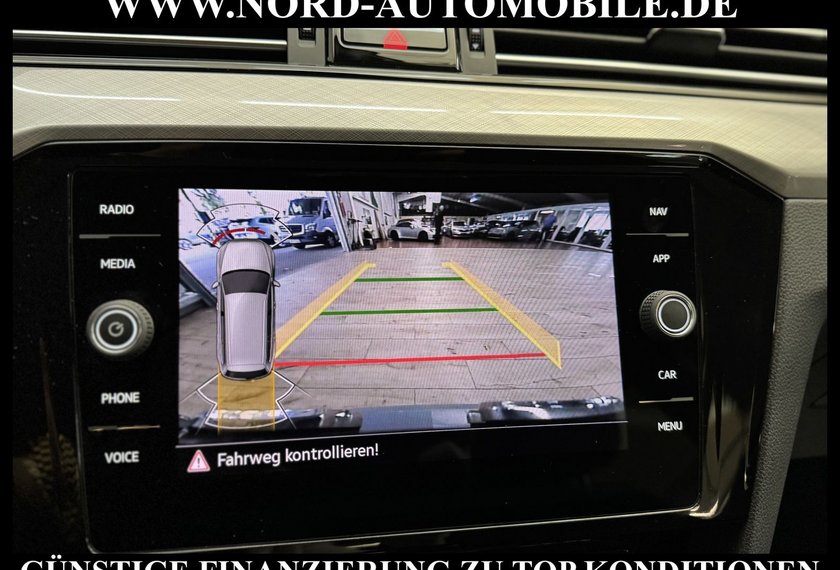 Volkswagen Passat Variant Passat Variant Business 2.0 TDI DSG SIDE&amp;LANE/17