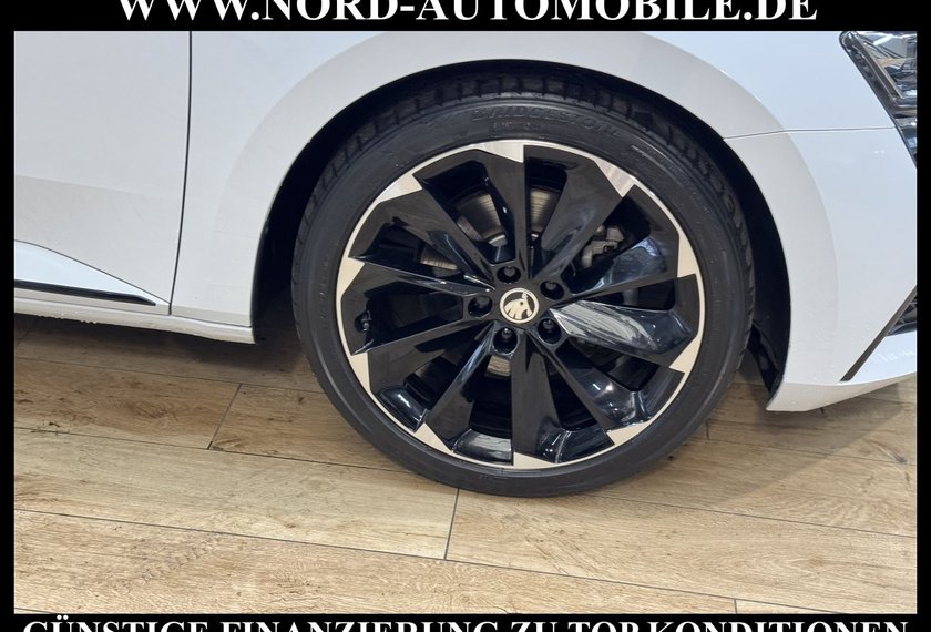 Skoda Superb Superb Combi 2.0 TSI DSG SportLine AHK/Pano/19/