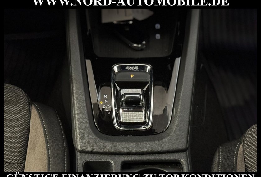 Skoda Octavia Octavia Combi 2.0 TDI 4x4 Scout DSG AHK/HeadUp/