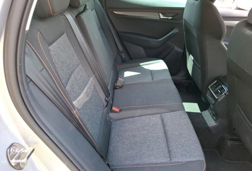 Skoda Karoq Karoq 1.5 TSI DSG Ambition Kamera/AHK/Navi/LED