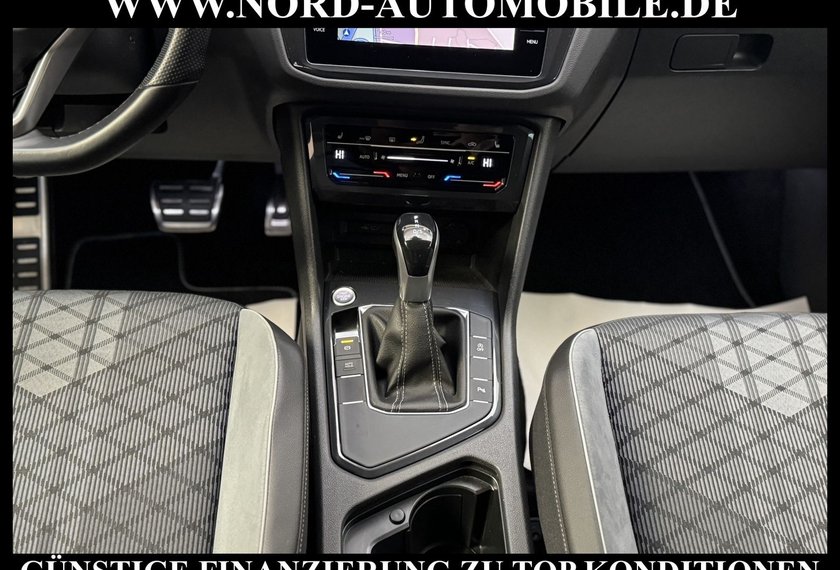 Volkswagen Tiguan Tiguan 1.5 TSI DSG R-Line Dig.Cockp/ACC/20&apos;&apos;/LED