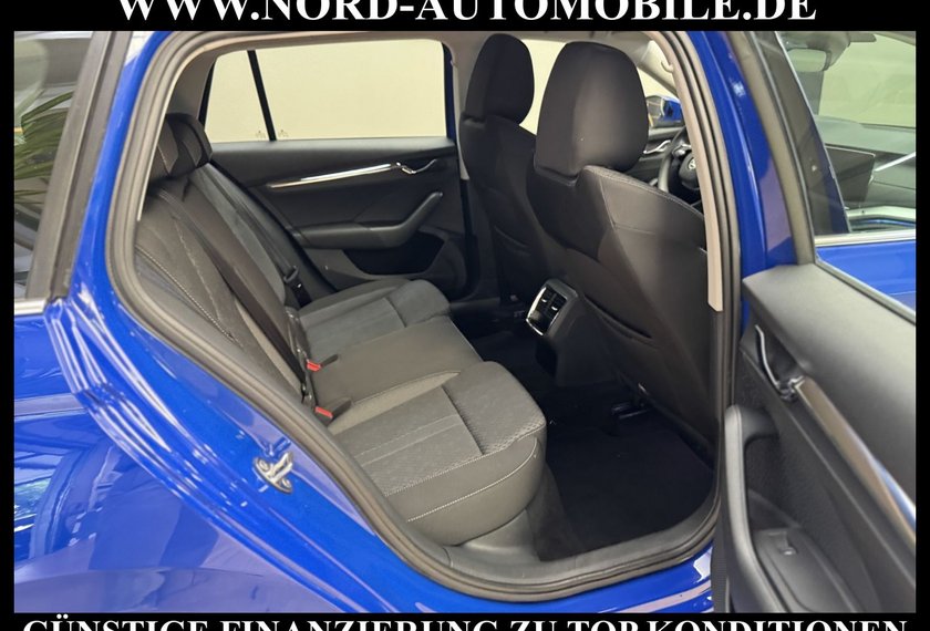 Skoda Octavia Octavia Combi Style 1.0TSI e-TEC DSG Head-Up/LED