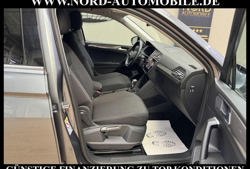 Volkswagen Tiguan Allspace Tiguan Allspace Life 1.5 TSI DSG AHK/7-Sitzer/18