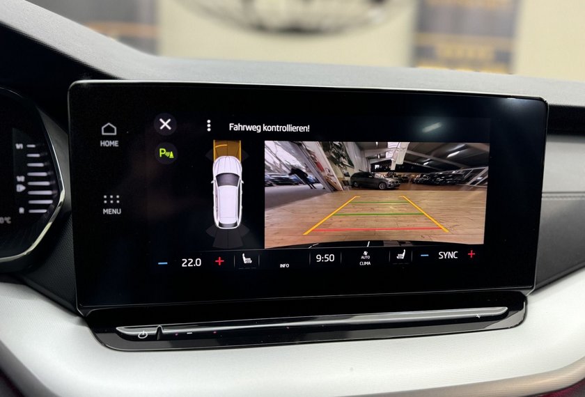 Skoda Octavia Octavia Combi Clever 1.0 TSI e DSG LED*Navi*17''