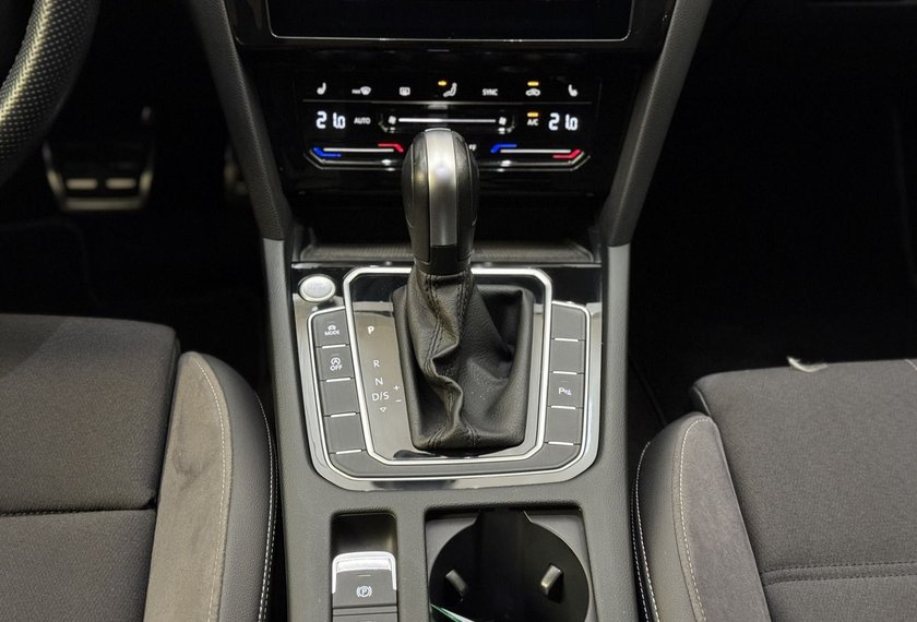 Volkswagen Passat Alltrack Passat Alltrack Var. 4MOT 2.0 TDI DSG Kamera/Nav