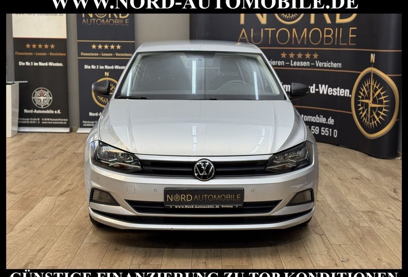 Volkswagen Polo Polo VI 1.0 MPI Navigation/Klima/PDC/Tempomat