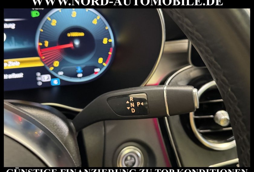 Mercedes-Benz GLC 300 GLC 300 d 4M AMG *Distro*Wide*AHK*Pano*360°*LED*