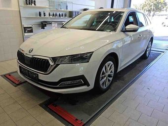 Skoda Octavia Octavia iV Combi Style 1.4 TSI DSG Head-Up/Matri