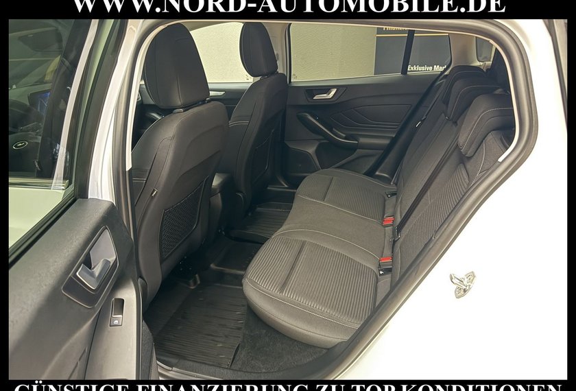 Ford Focus Focus Turnier 2.0 EB Titanium X *Ad.LED*AHK*StHz