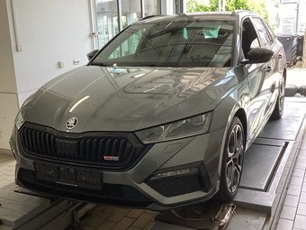 Skoda Octavia Octavia RS iV Combi 1.4 TSI DSG HeadUp/ACC/19