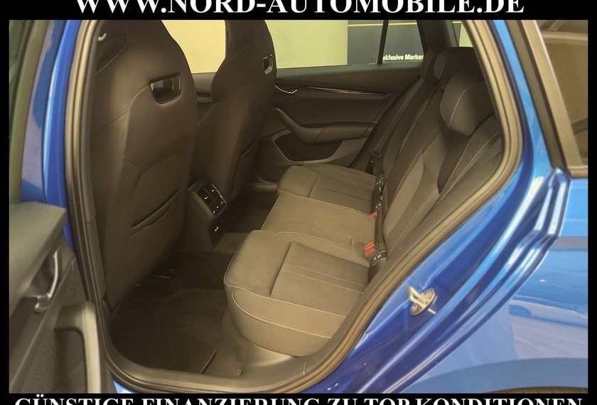 Skoda Octavia Octavia Combi Sportline 2.0 TDI DSG Head-Up/Navi