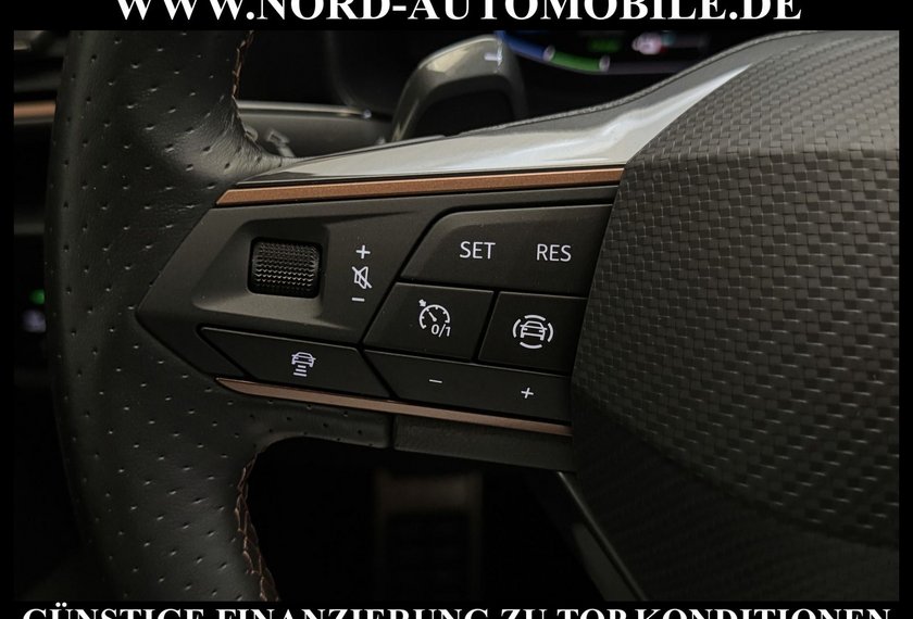 Cupra Leon Leon SP VZ 1.4TSI e-HYBRID DSG Kamera/AHK/Navi/