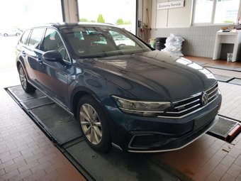 Volkswagen Passat Variant Passat Variant GTE 1.4TSI Hybrid DSG AHK/Dig.Coc