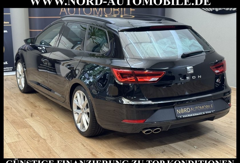 Seat Leon Leon SP FR-Line 1.5 TSI DSG Pano/Navi/LED/18