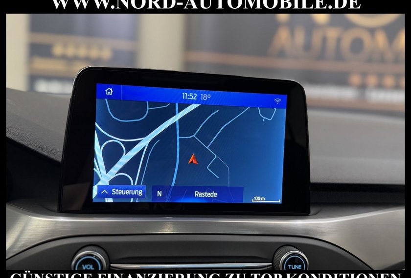 Ford Focus Focus Turnier 2.0 EcoBlue TItanium *AHK*PANO*ACC