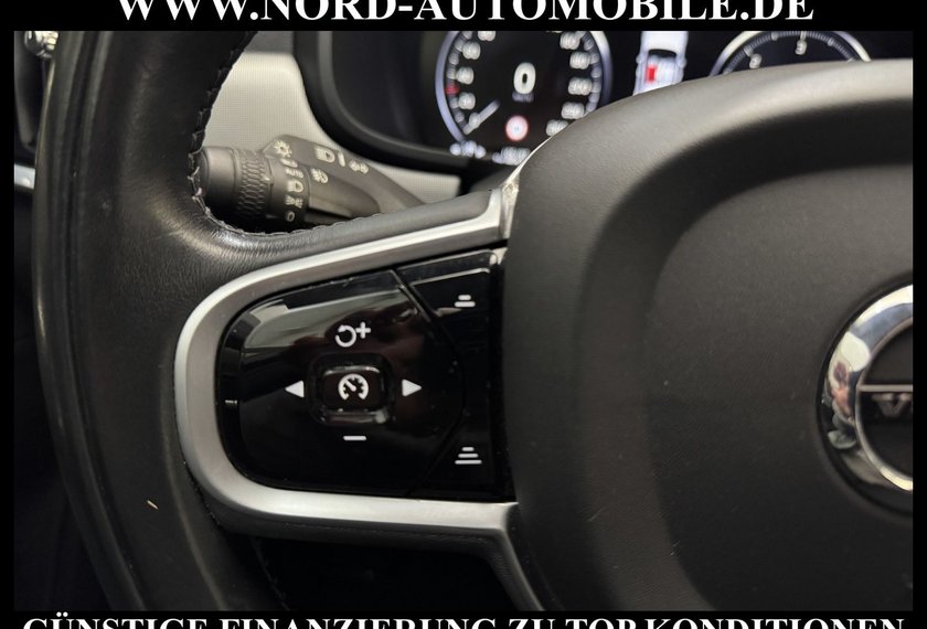Volvo V90 V90 Kombi D4 Diesel Momentum Pro*AHK*LEDER*UPE60