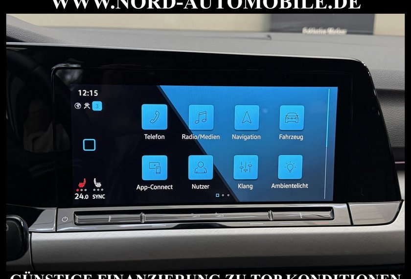 Volkswagen Golf Golf VIII Lim.1.5 eTSI DSG Head-Up/Side&amp;Lane/Nav