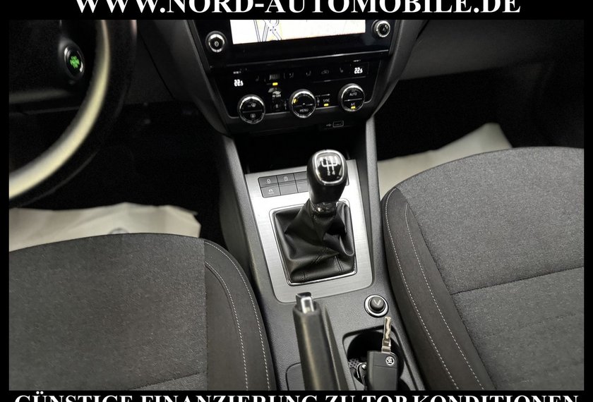 Skoda Octavia Octavia Combi Ambition 1.6 TDI AHK/Kamera/