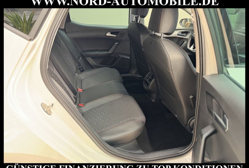 Seat Leon Leon FR-Line 1.4 TSI e-Hybrid DSG Navi/LED/Virt.