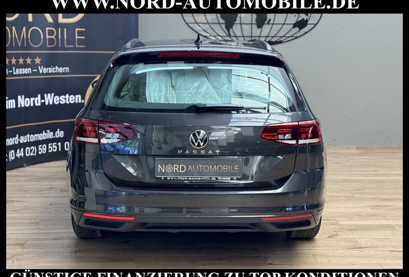 Volkswagen Passat Variant Passat Variant Basic 2.0 TDI DSG Kamera/Navi/LED