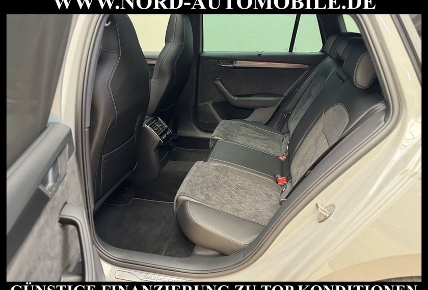 Skoda Superb Superb Combi Sportline 2.0 TSI DSG Pano/19/Navi