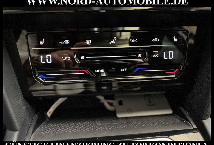 Volkswagen Passat Variant Passat Variant Elegance 4MOT 2.0 TDI Pano/AHK/17