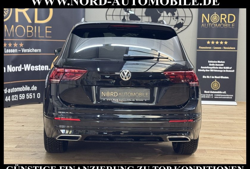 Volkswagen Tiguan Tiguan R-Line 4MOT 2.0 TDI DSG Leder*Navi*LED*