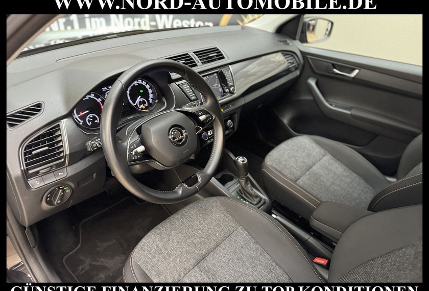 Skoda Fabia Fabia Combi Ambition DSG Navi/LED/PDC/AHK/16