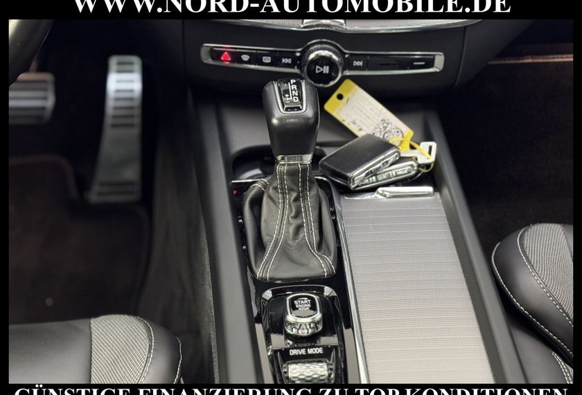 Volvo XC60 XC60 D4 R-Design *LED*AHK*H&amp;K*LUFT*PANO*STHZ* R