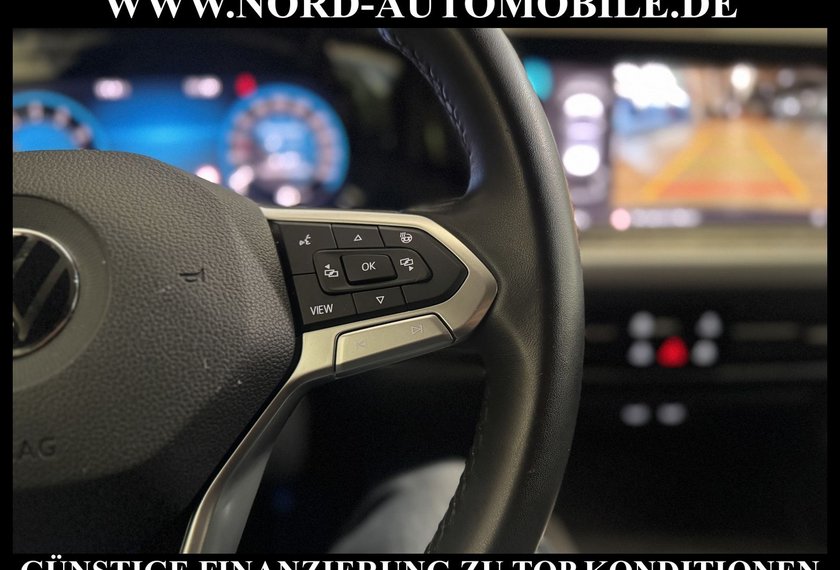 Volkswagen Golf Golf VIII 1.5 TSI Active Kamera/ACC/Navi/LED/17