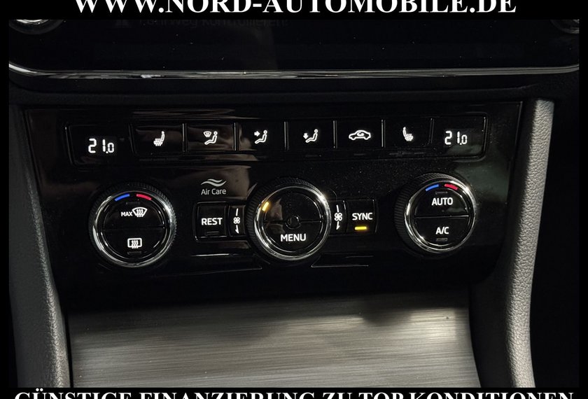 Skoda Superb Superb Combi 2.0 TDI Style DSG Navi/LED/Virt.Coc