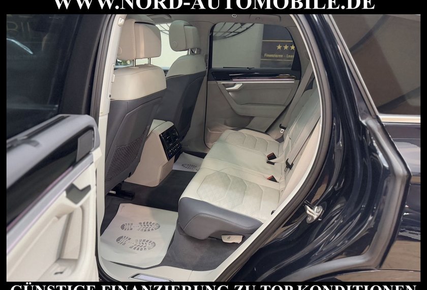 Volkswagen Touareg Touareg 4MOT 3.0 TDI R-Line Pano*Luft*Innovision