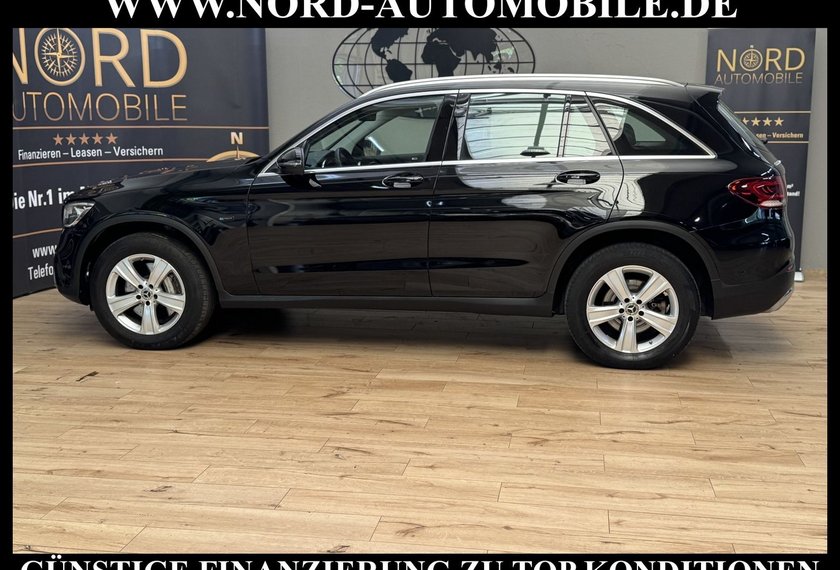 Mercedes-Benz GLC 300 GLC 300 e 4Matic *AHK*LED*PANO*OFF-ROAD*UPE:71