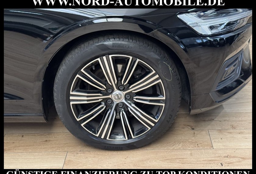 Volvo V60 V60 Kombi D4 INSCRIPTION *LEDER*H&amp;K*KAM*PANO*LED
