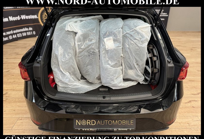 Seat Leon Leon SP Style 2.0 TDI DSG AHK/Virt.Cockpit/Navi/