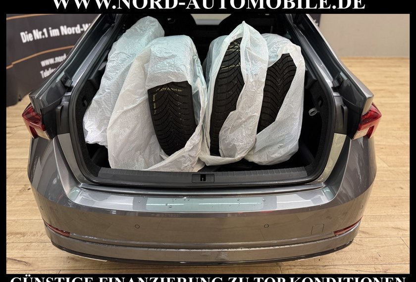 Skoda Octavia Octavia Limousine Sportline 2.0 TDI DSG Head-Up