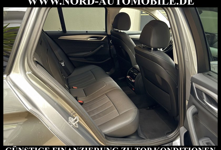 BMW 520 520 d Touring xDrive *LED*StHz*AHK*Luft*ParkAss*