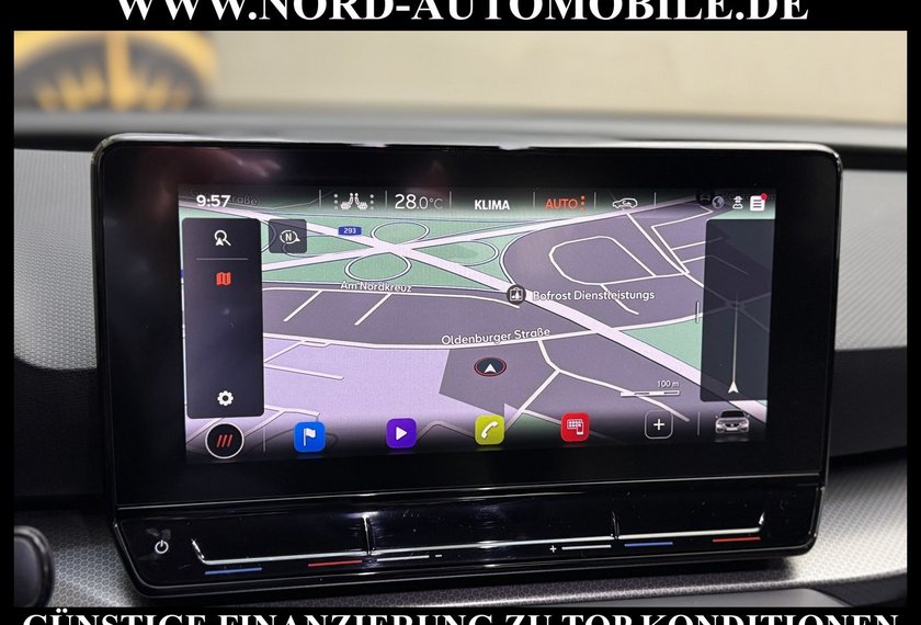 Seat Leon Leon Style 2.0 TDI DSG Navi/LED/APS