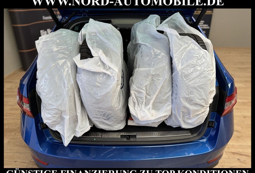 Skoda Superb Superb iV Combi Ambition 1.4TSI DSG AHK/Virt.Coc