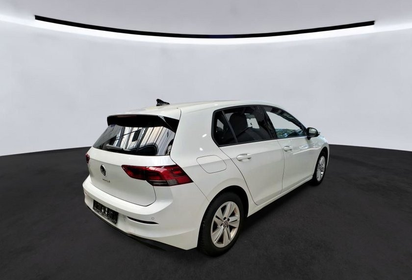 Volkswagen Golf Golf Life 2.0 TDI DSG Navi/LED/ACC/Kamera