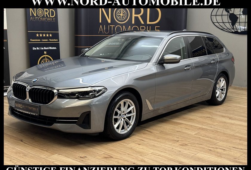 BMW 520 520 d Touring xDrive *LED*StHz*AHK*Luft*ParkAss*