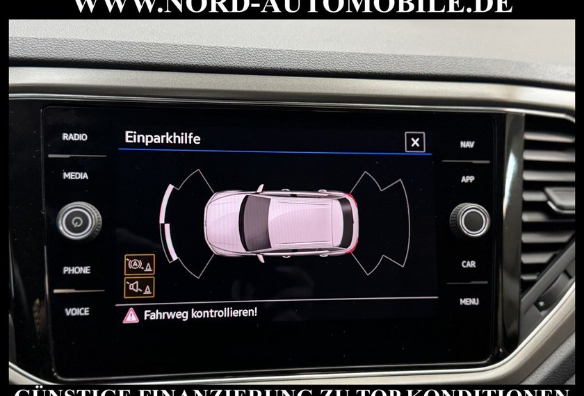 Volkswagen T-Roc T-Roc Style 1.5 TSI DSG Navigation/PDC/17