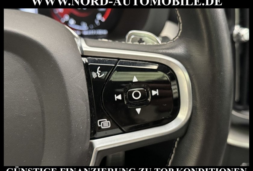 Volvo XC60 XC60 D4 R-Design *LED*AHK*H&amp;K*LUFT*PANO*STHZ* R